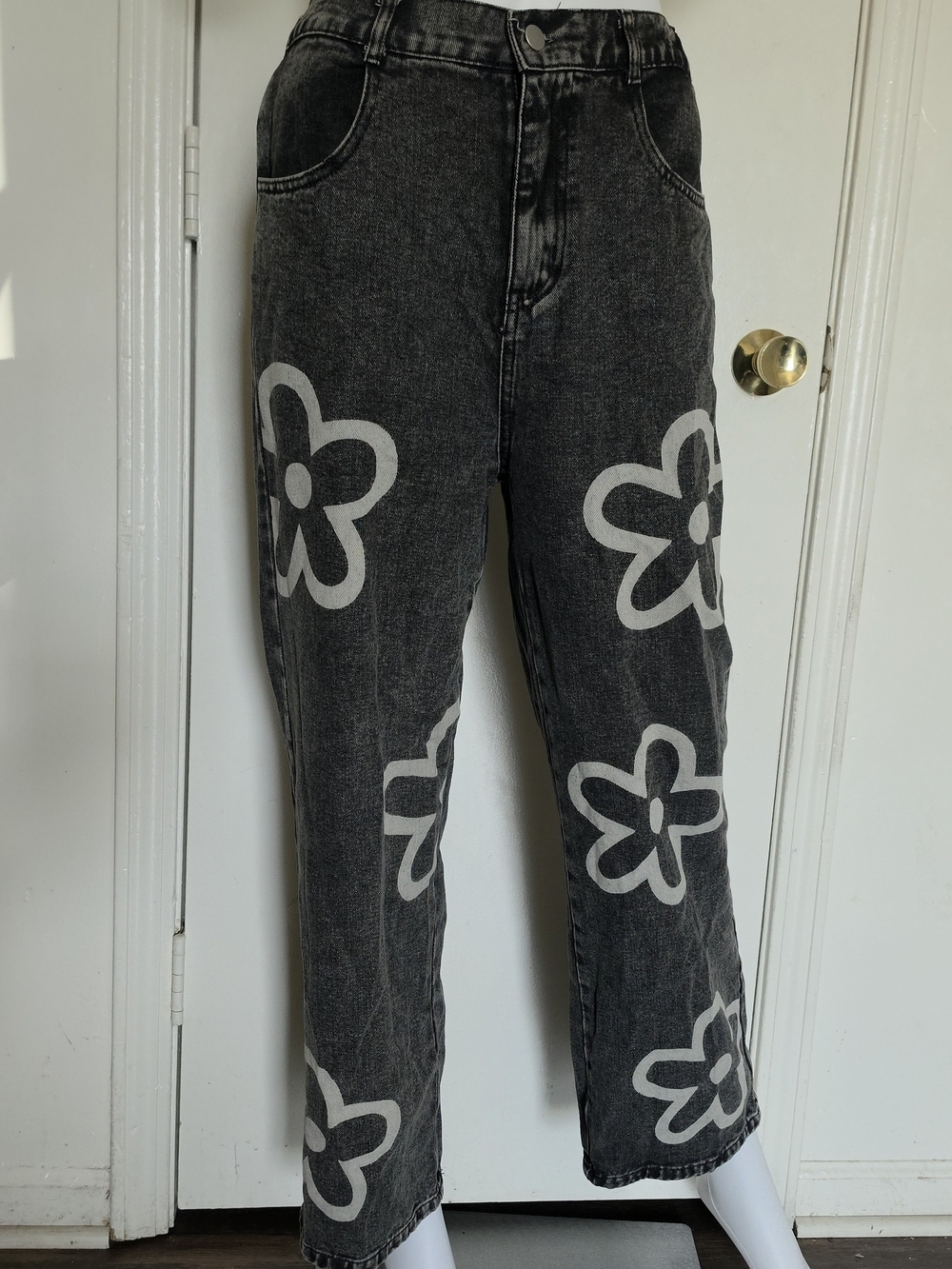 SHEIN Teen Doodle Flower Print Straight Leg Jeans - Size 16Y